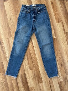 Universal Thread Raw-Hem High-Rise Jeans in Indigo Blue